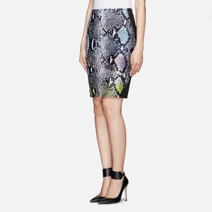 Von Furstenberg Mae Mikado Python Print Pencil Skirt Size 6